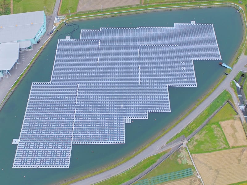水上太陽光発電事業